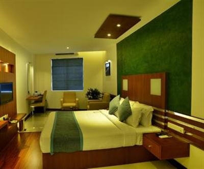 фото отеля Hotel Marina Residency