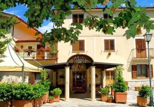 фото отеля Hotel degli Olmi