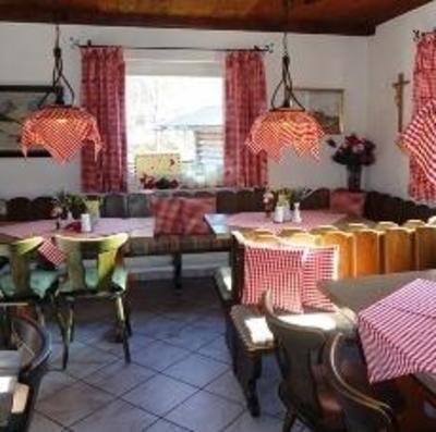 фото отеля Traditionsgasthof Rosenstüberl