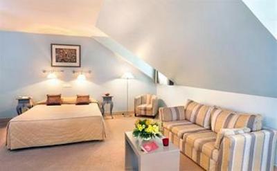 фото отеля Cerise Maisons Laffitte