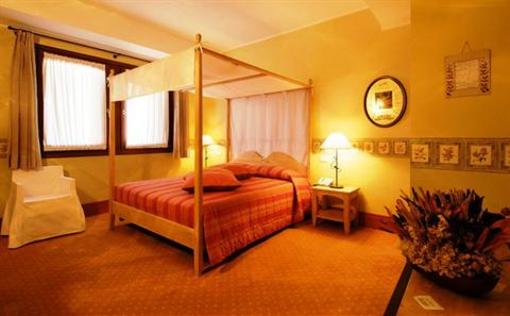 фото отеля A Casa Di Paola Bed & Breakfast Chiarano