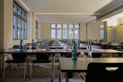 фото отеля Azimut Hotel Koln City Center