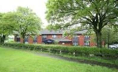 фото отеля Travelodge Macclesfield Adlington