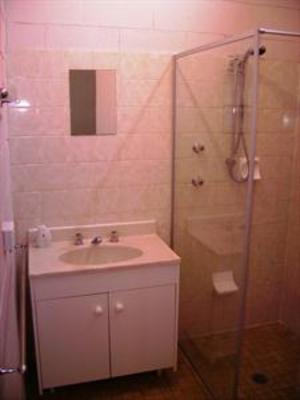 фото отеля Lake House 3 - Budget