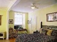 Baldachin Inn