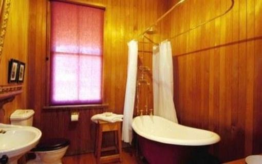 фото отеля Wiss House Bed & Breakfast Kalbar