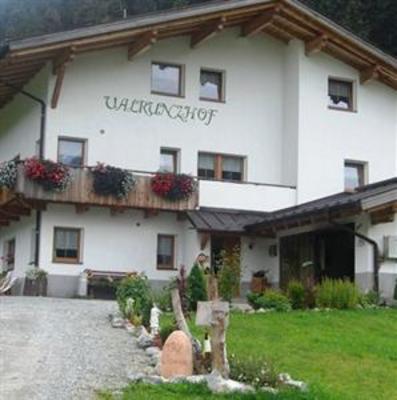 фото отеля Am Bauernhof Valrunzhof
