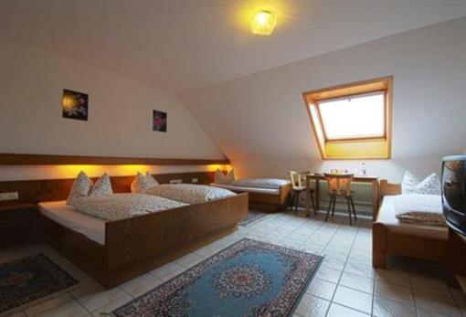 фото отеля Hotel Gasthof Rössle Westerheim