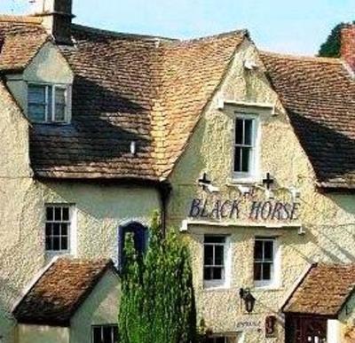 фото отеля The Black Horse Inn Dursley
