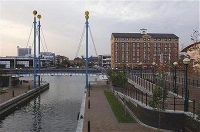 фото отеля Holiday Inn Express Manchester - Salford Quays