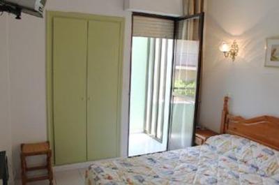 фото отеля Hostal Pedros