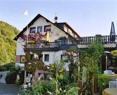 фото отеля Hotel Landhaus Zum Langenstein
