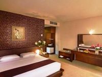 Kenari Tower Hotel