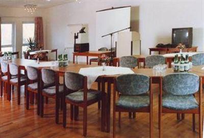фото отеля Hotel und Restaurant Waldschloesschen Klieken