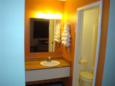 фото отеля Razorback Inn Rogers
