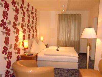 фото отеля Hotel und Gastehaus Will
