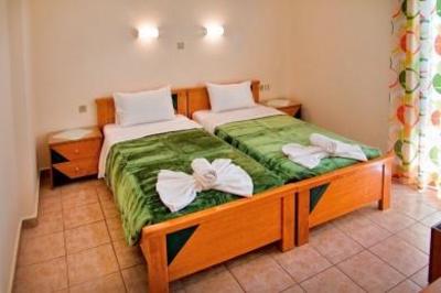 фото отеля Nicolas Hotel