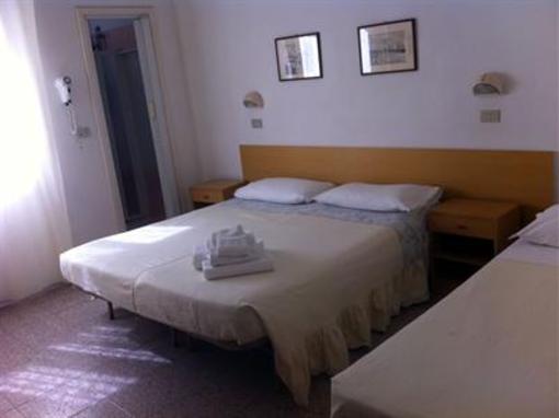 фото отеля Hotel Angela Misano Adriatico