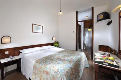 фото отеля Hotel Niagara Lignano Sabbiadoro