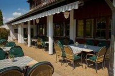 фото отеля Gastehaus Schweizerhof Bobingen an der Rems