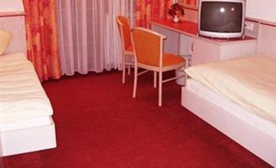 фото отеля Hotel Igel Puchersreuth