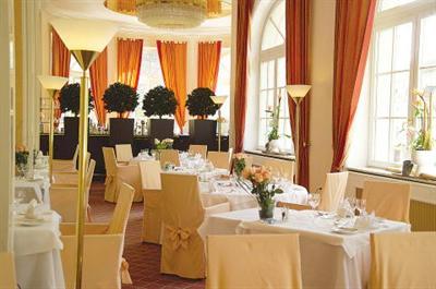 фото отеля Parkhotel Schlangenbad