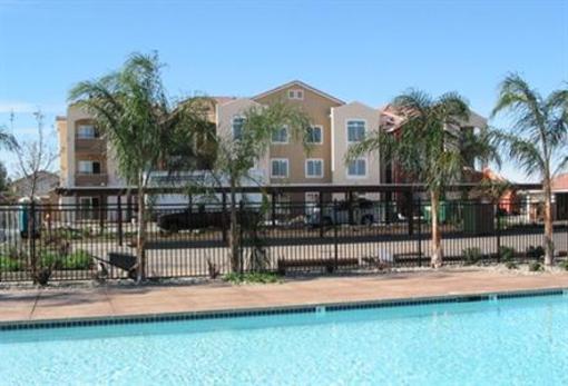 фото отеля Eaglewood Apartments