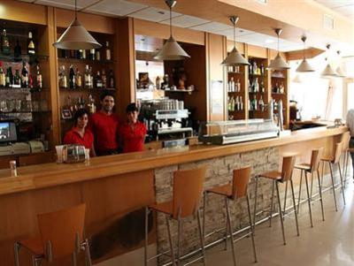 фото отеля Hotel Isur Llerena