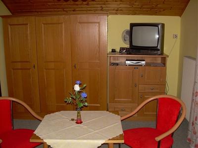 фото отеля Gastehaus Kristall Familie Gangl