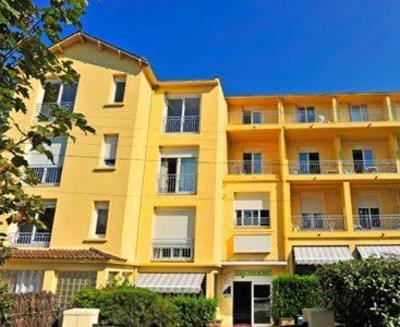 фото отеля Hotel Fleur De The Pornichet