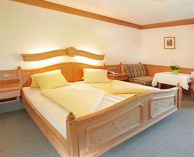 фото отеля Landhotel Alpenhof