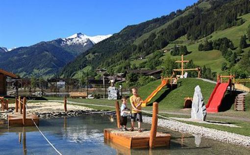 фото отеля Landhotel Alpenhof