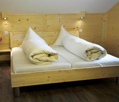 фото отеля Hotel Waldrand