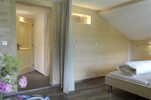 фото отеля Hotel Waldrand