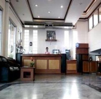 фото отеля Golden House Service Apartment