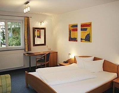 фото отеля Hotel Garni Zwei Jahreszeiten