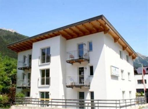 фото отеля Hotel Garni Zwei Jahreszeiten
