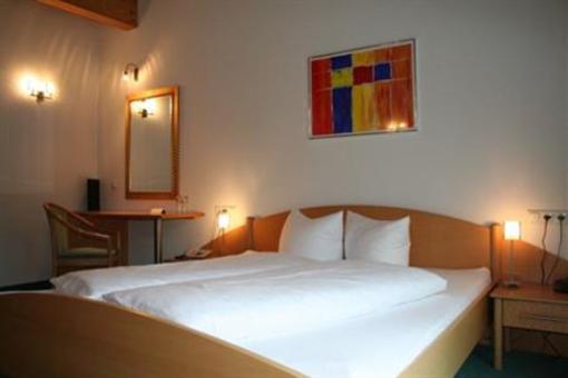 фото отеля Hotel Garni Zwei Jahreszeiten