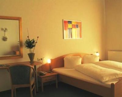 фото отеля Hotel Garni Zwei Jahreszeiten