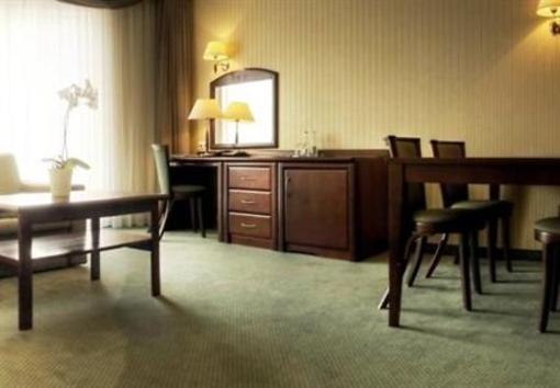 фото отеля Olympic Hotel Wronki