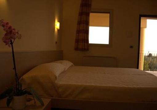 фото отеля Iblea Hotel