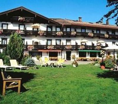 фото отеля Hotel Haus Ursula Bad Wiessee