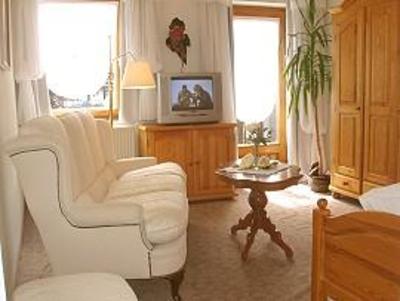 фото отеля Hotel Haus Ursula Bad Wiessee