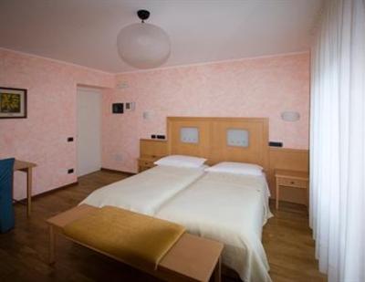 фото отеля Hotel Maloia