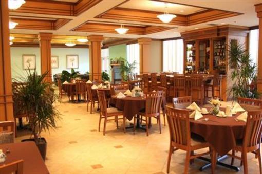 фото отеля Holiday Inn Hotel & Suites Barboursville