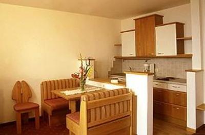 фото отеля Farmerkreuz Appartements Tirolo