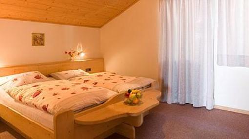 фото отеля Farmerkreuz Appartements Tirolo