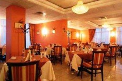 фото отеля Hotel Sheremetievo 2