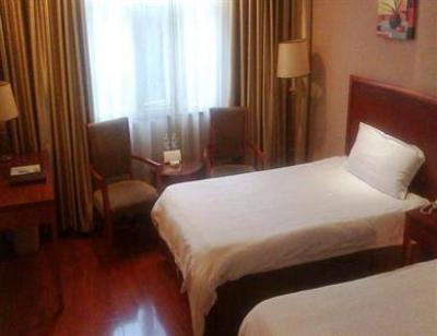 фото отеля Green Tree Inn Nanjing Daqiao Road Jinying