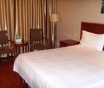фото отеля Green Tree Inn Nanjing Daqiao Road Jinying